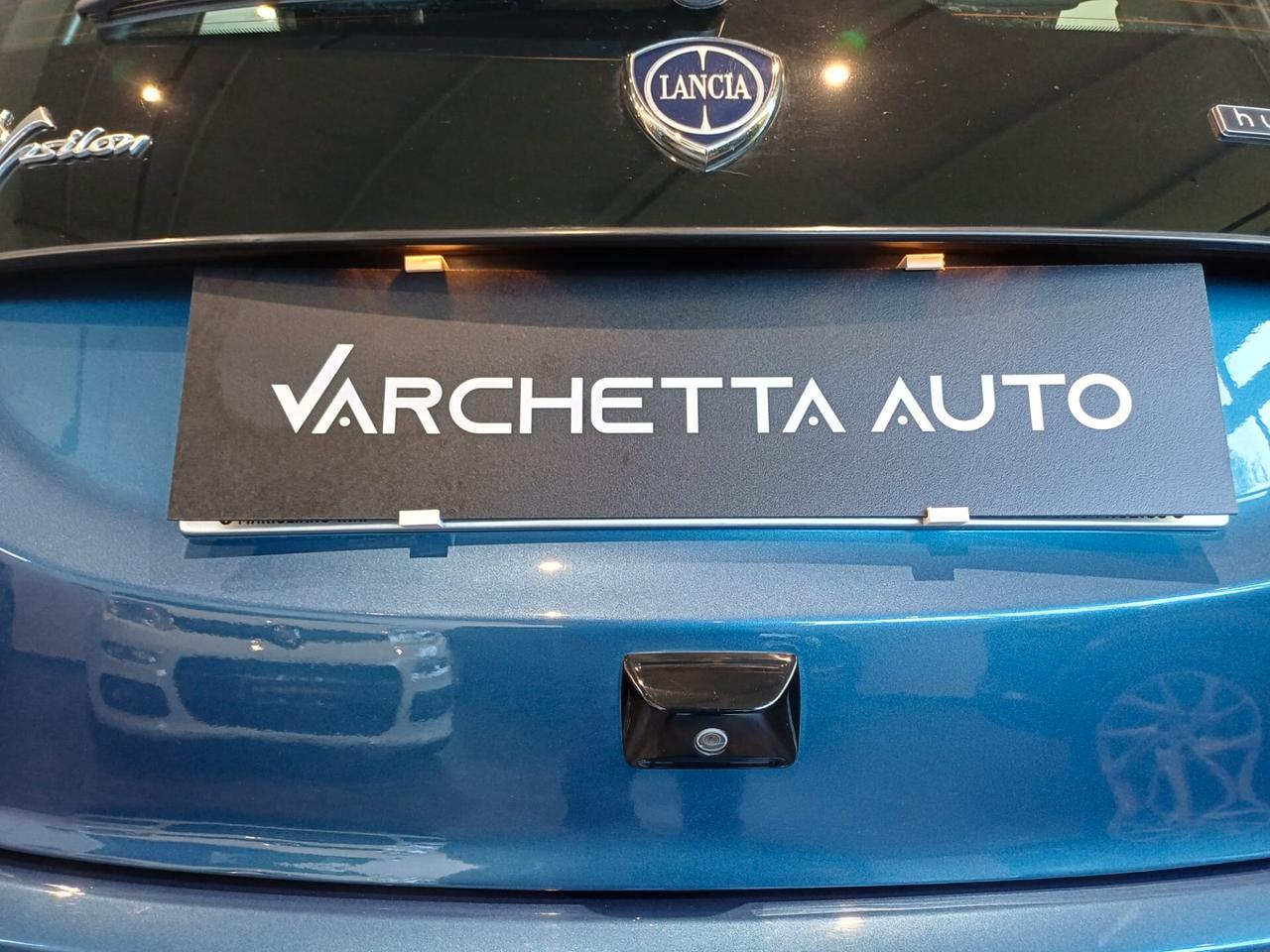Lancia Ypsilon 1.0 FireFly 5 porte S&S Hybrid Gold