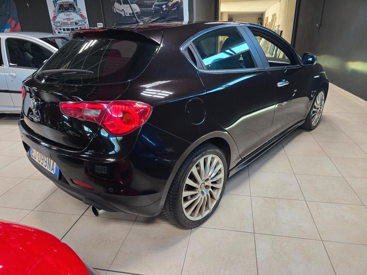 Alfa Romeo Giulietta 2.0 JTDm-2 140 CV Exclusive