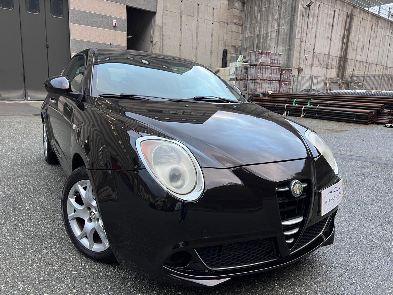 Alfa Romeo MiTo 1.6 JTDm 16V Distinctive Sport Pack