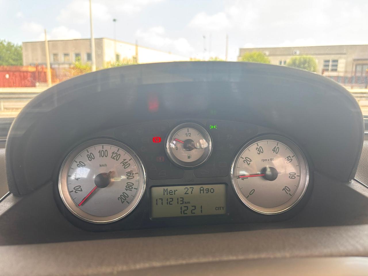 Lancia Ypsilon 1.2 Oro