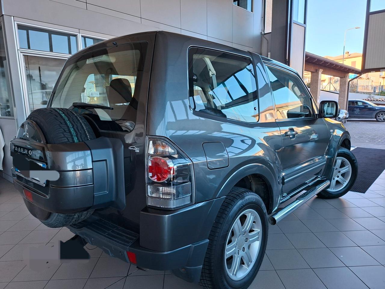 Mitsubishi Pajero 3.2 DI-D 16V 3p. Invite DPF