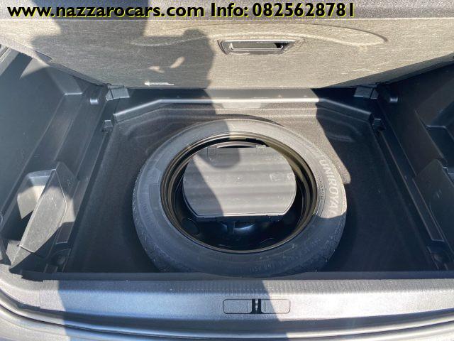 PEUGEOT 3008 BlueHDi 130 EAT8 Business NAVIGATORETELECAMERA