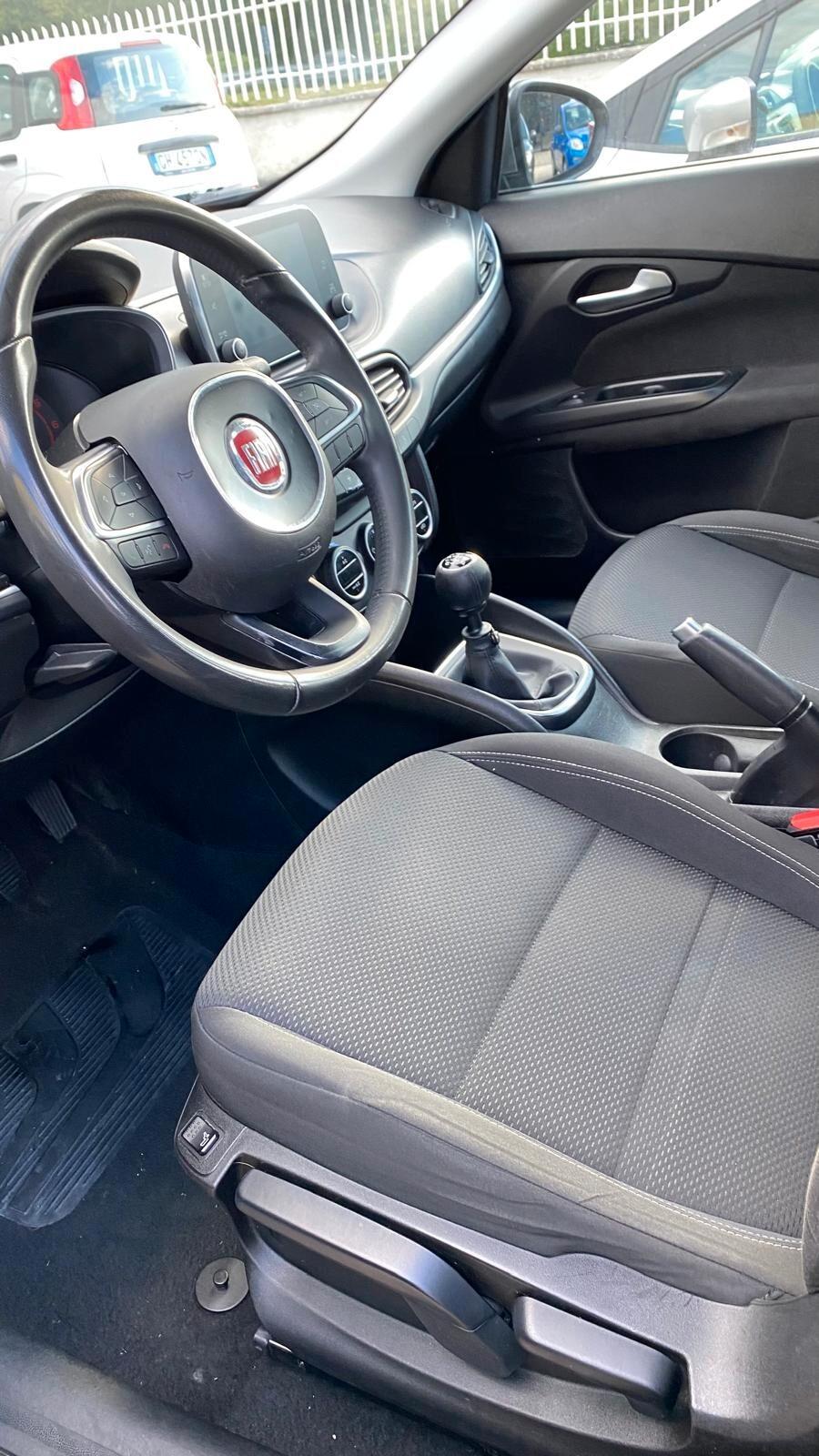 Fiat Tipo 1.3 Mjt S&S SW Lounge