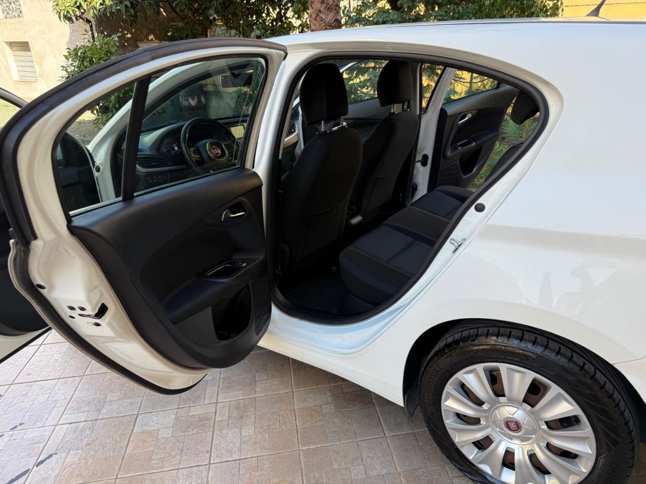 Fiat Tipo 1.6 Mjt S&S 5 porte Easy Business