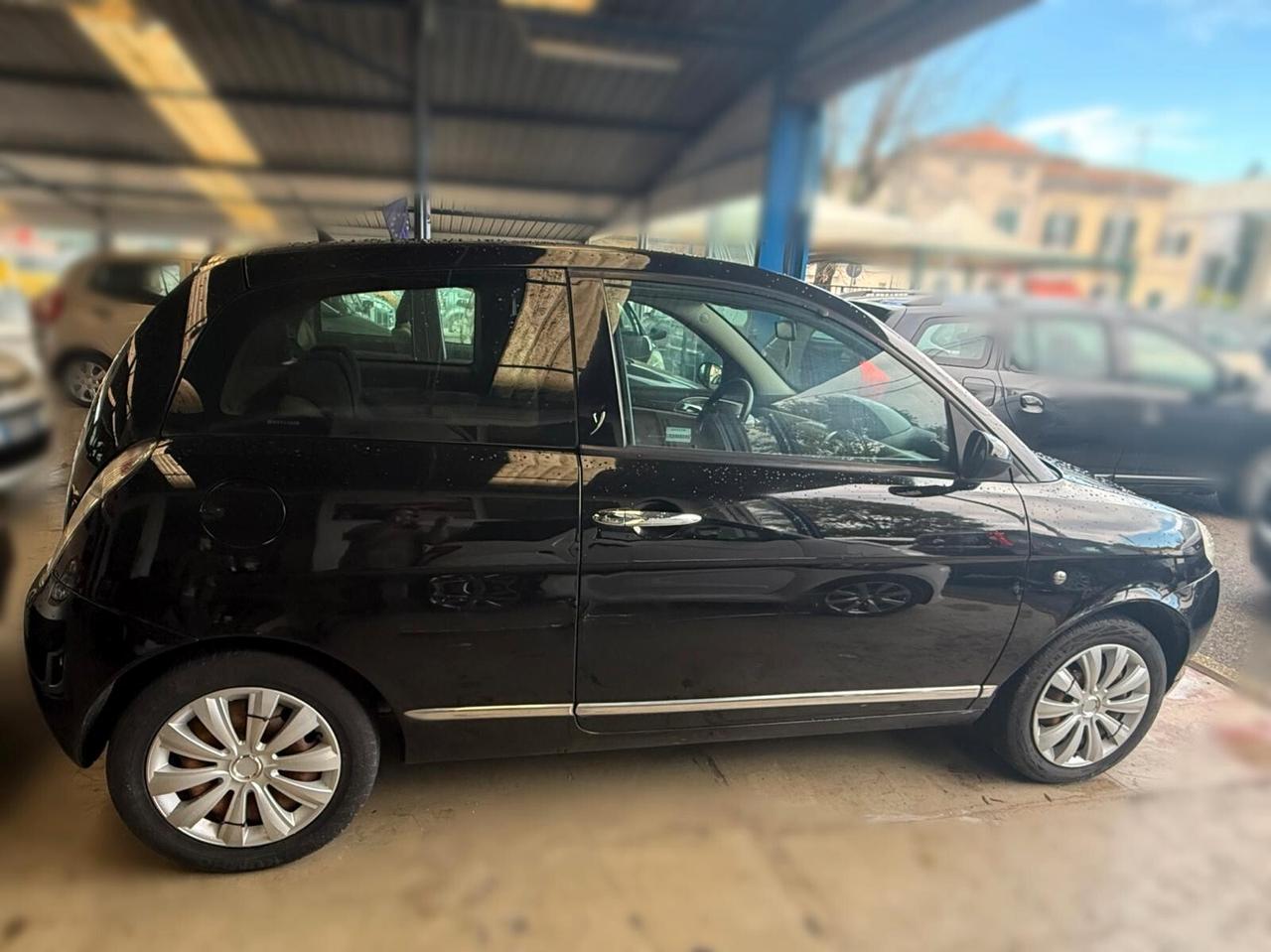 Lancia Ypsilon 1.2 Argento