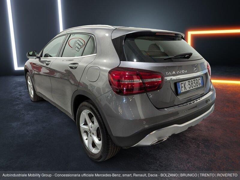 Mercedes-Benz GLA 220 d AUTOMATIC 4MATIC SPORT
