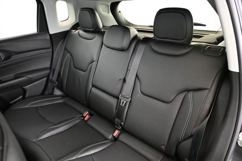 Jeep Compass e-Hybrid 1.5 Turbo MHEV T4 96kW Summit 19" Pelle Camera