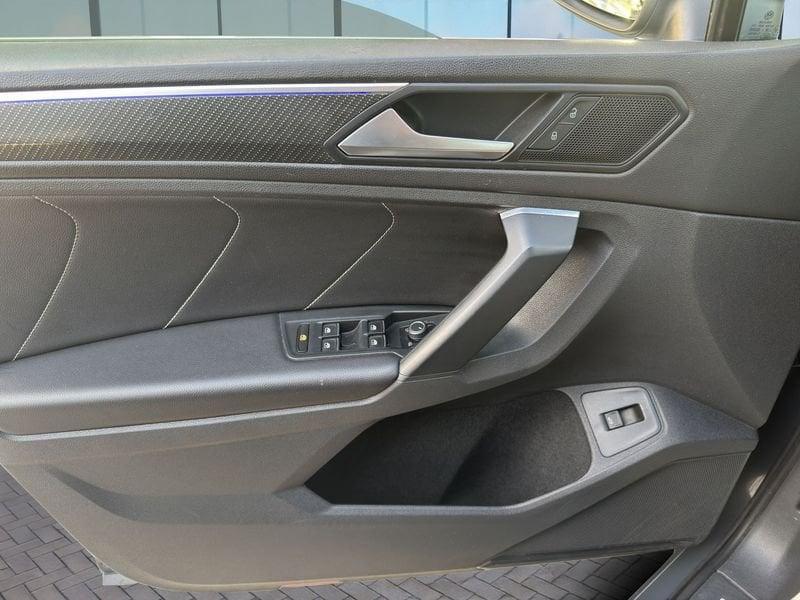 Volkswagen Tiguan Tiguan 2.0 TDI 150 CV SCR DSG R-Line