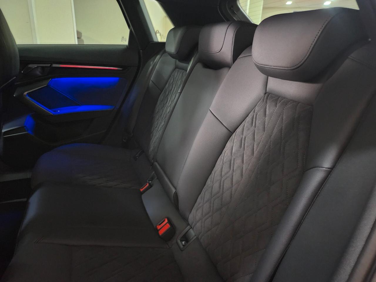 Audi A3 RS 3 SPB TFSI quattro S tronic