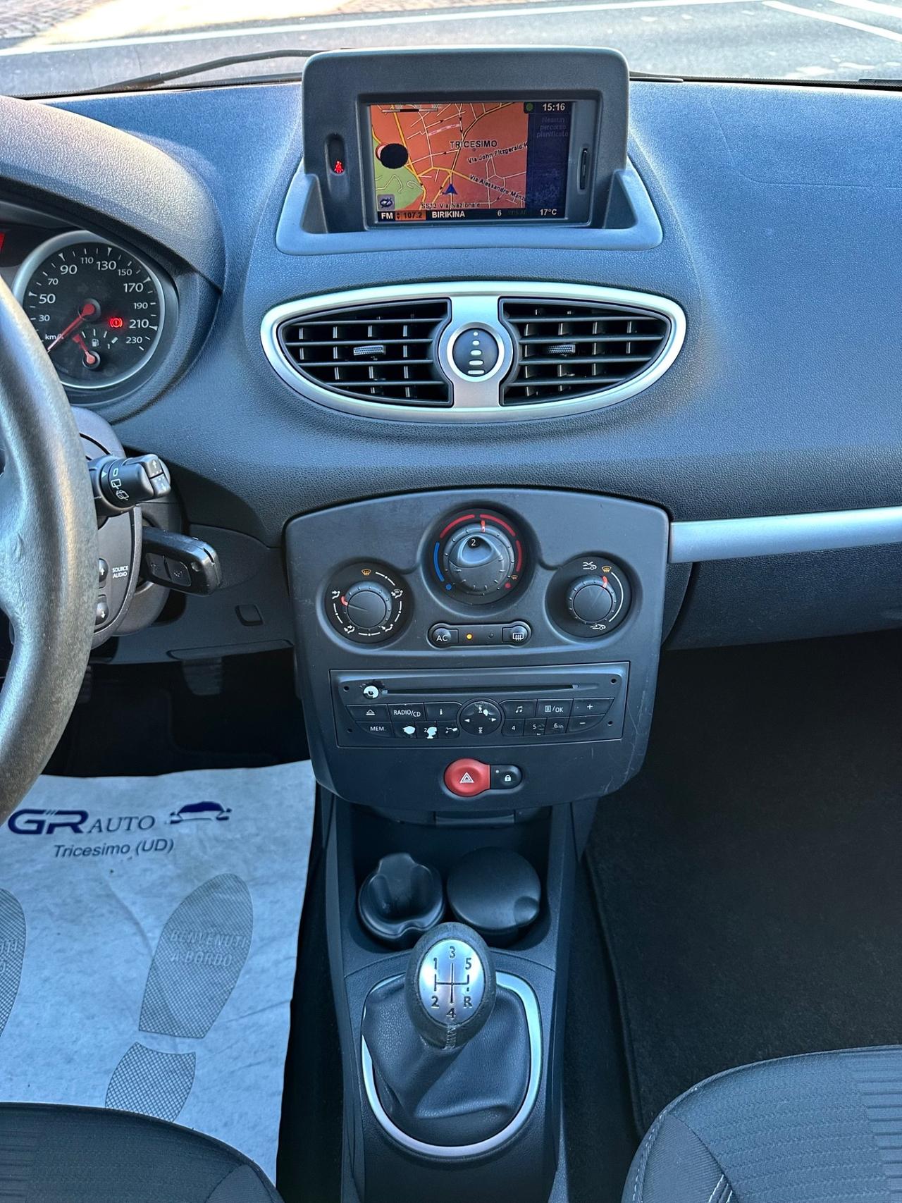 Renault Clio 1.2Bz 75Cv 5P Dynamique - Neopatentati