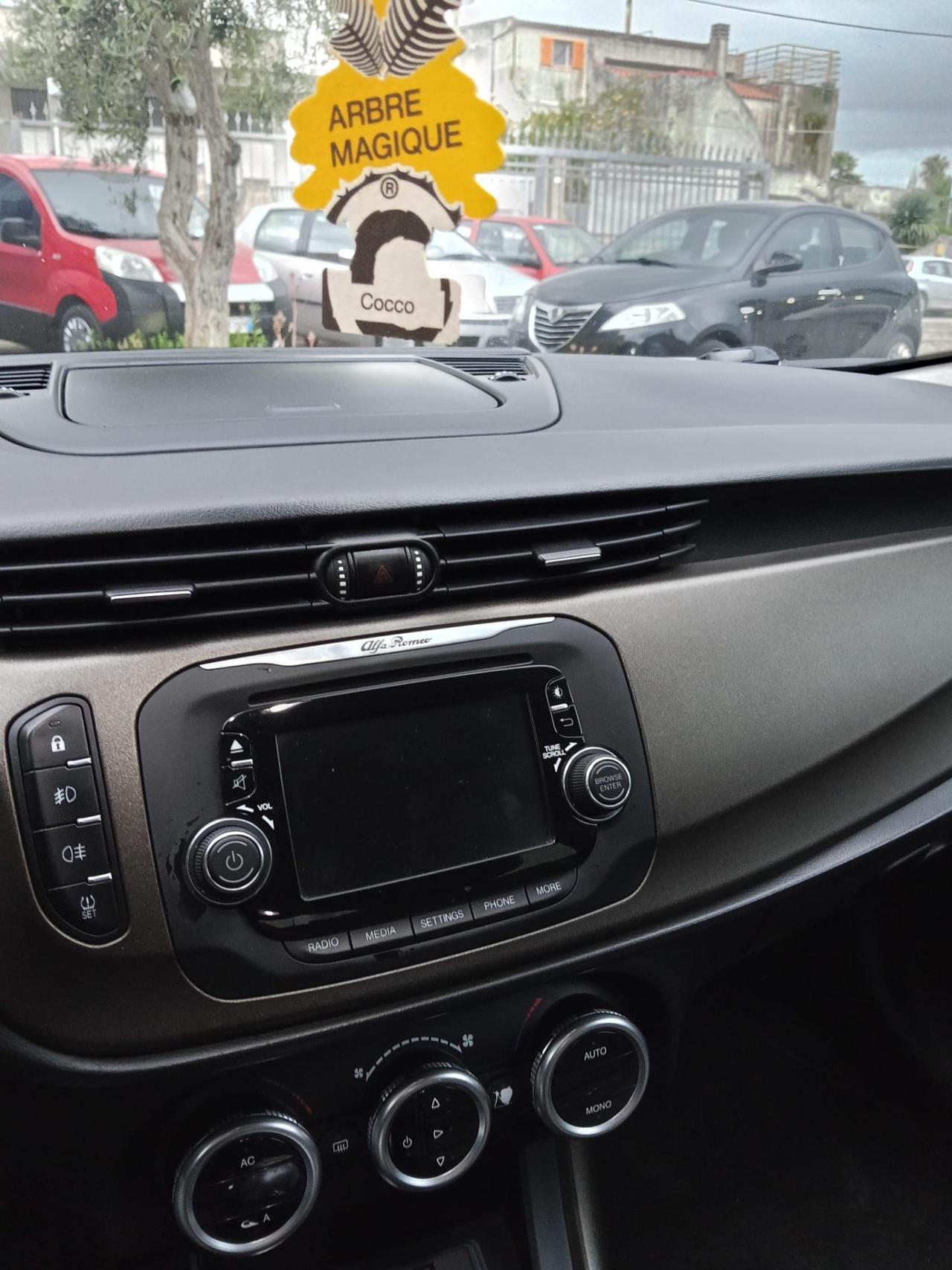 Alfa Romeo Giulietta 1.6 JTDm-2 105 CV 2015