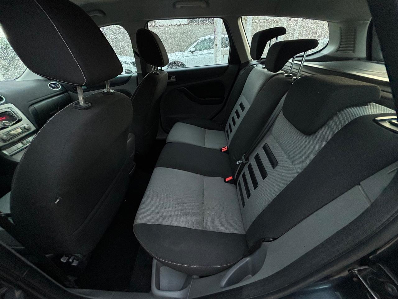 FORD FOCUS 1.6 110CV SW TITANIUM 180.000KM