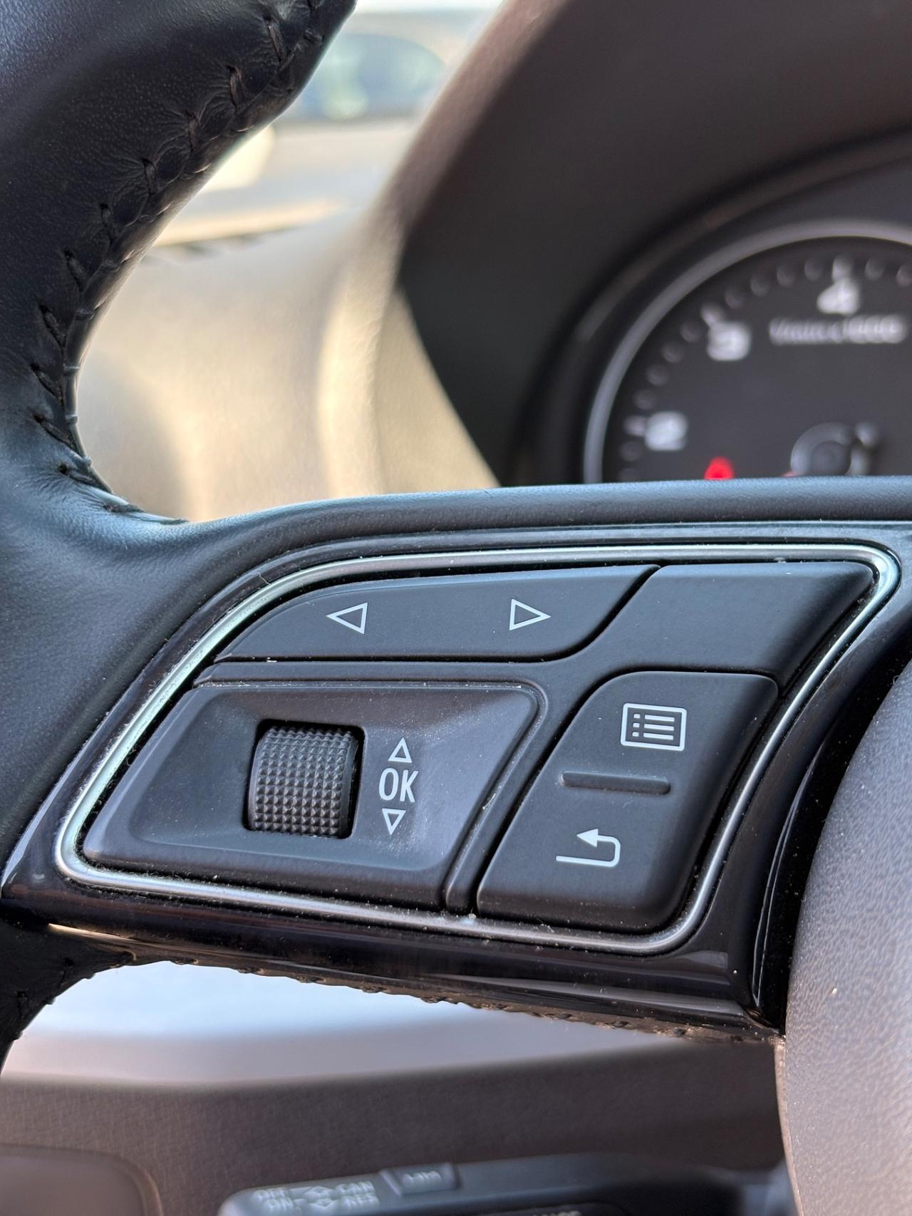 Audi Q2 35 TDI S tronic Admired