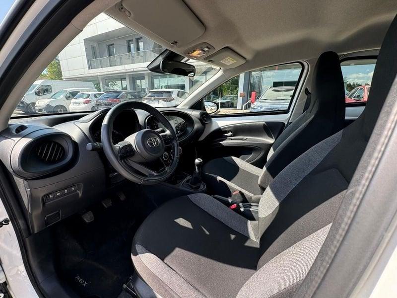 Toyota Aygo X 1.0B (72 CV) Active