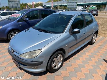 PEUGEOT - 206 - HDi 5p. - NEOPATENTATI - 1.300 EUR