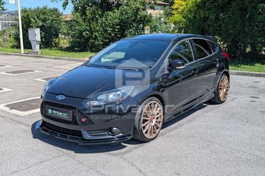 FORD Focus 2.0 EcoBoost 250 CV ST