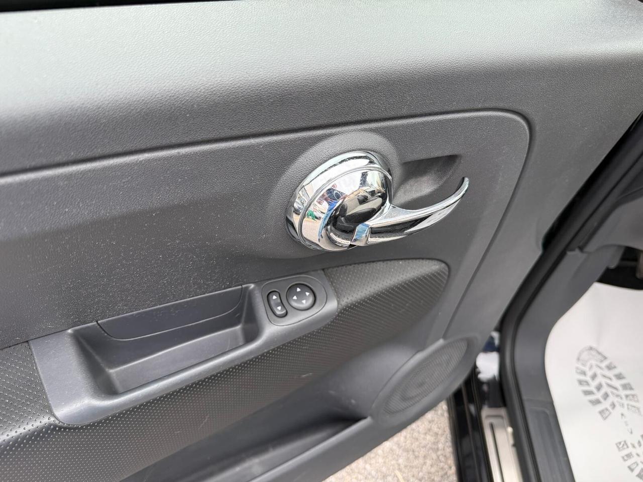 Fiat 500 Cabrio 0.9 TwinAir Turbo Lounge *Capote Rossa*
