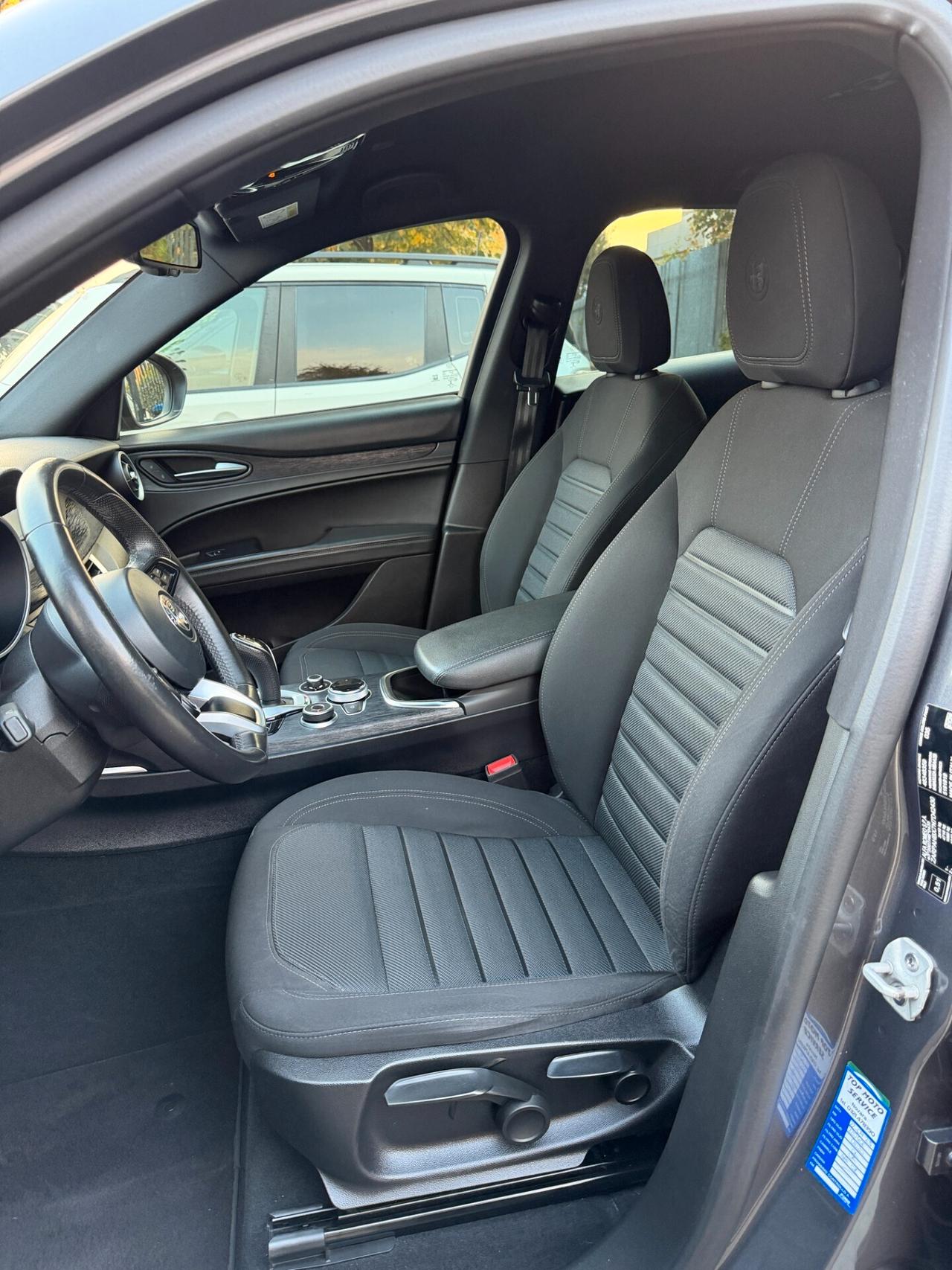 Alfa Romeo Stelvio 2.2 Turbodiesel 210 CV AT8 Q4 Veloce