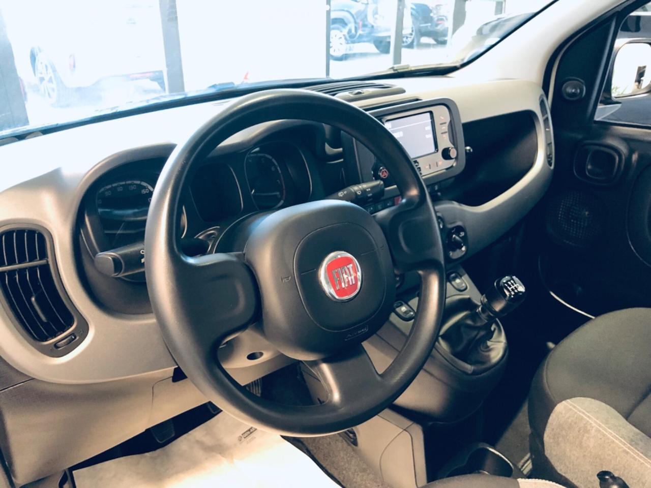 Fiat Panda Hybrid City Life bianca neopante