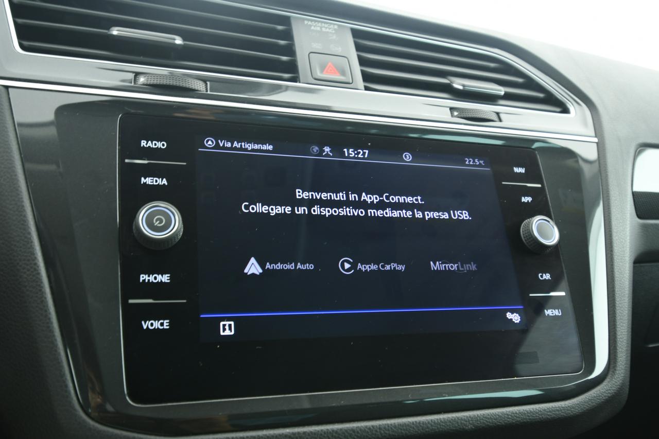 VOLKSWAGEN Tiguan 2.0 tdi Elegance 150cv dsg CAMERA+ACC+APP CONNECT