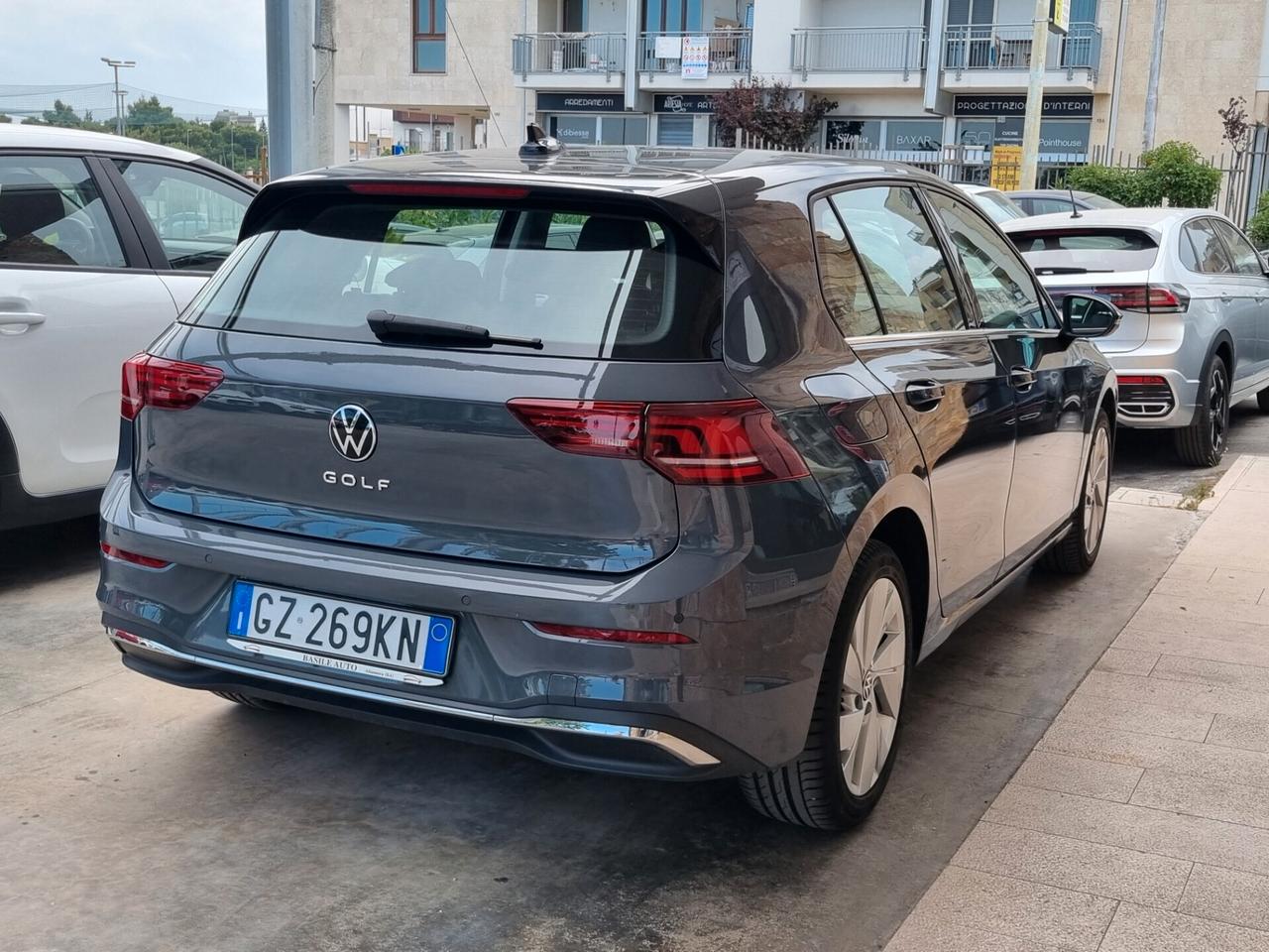 Volkswagen Golf VIII 2.0 tdi Style 150cv dsg