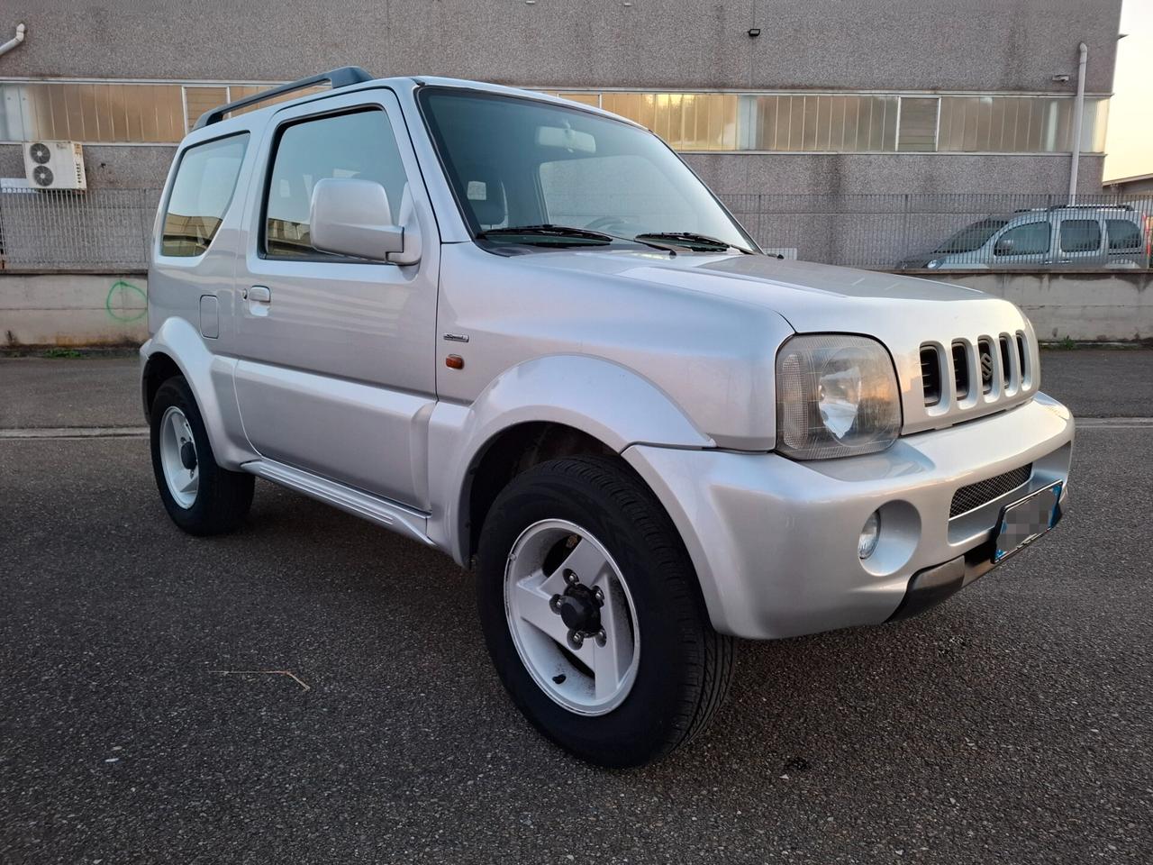 Suzuki Jimny 1.3i 16V cat 4WD JLX Special
