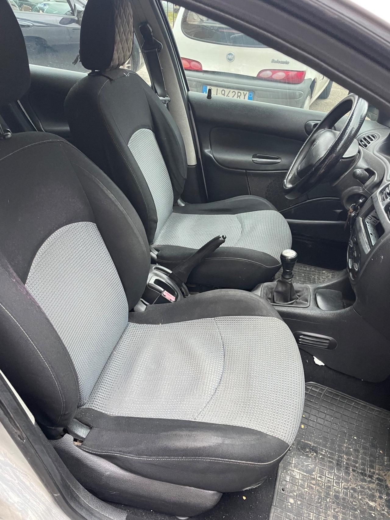 Peugeot 206 1.4 HDi SW S