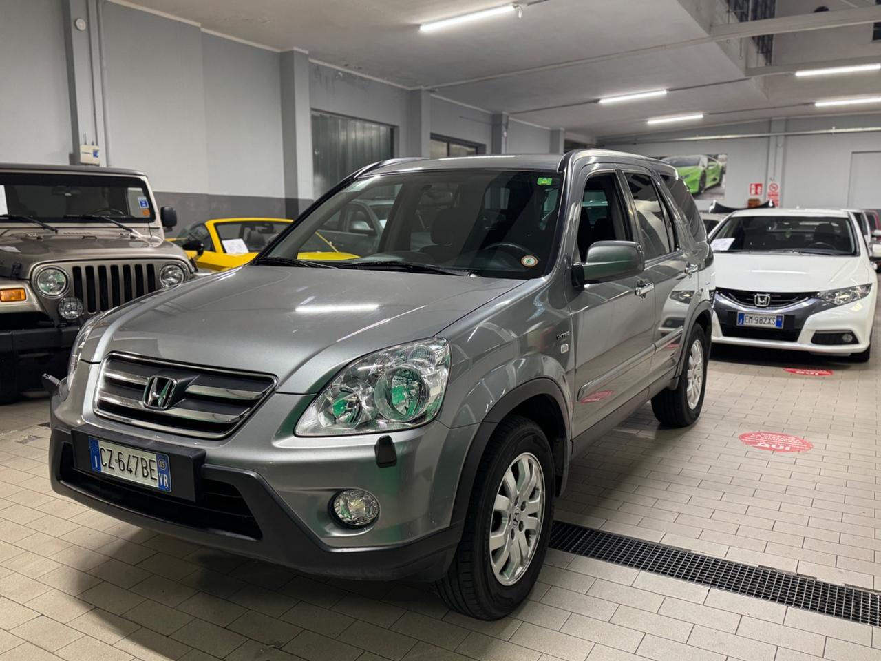 Honda CR-V 2.0 16V i-VTEC ES