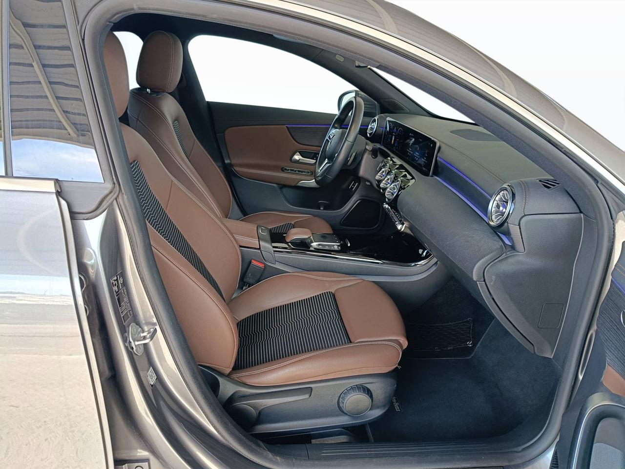Mercedes-Benz CLA Coupe - C118 - CLA Coupe 200 d Sport auto