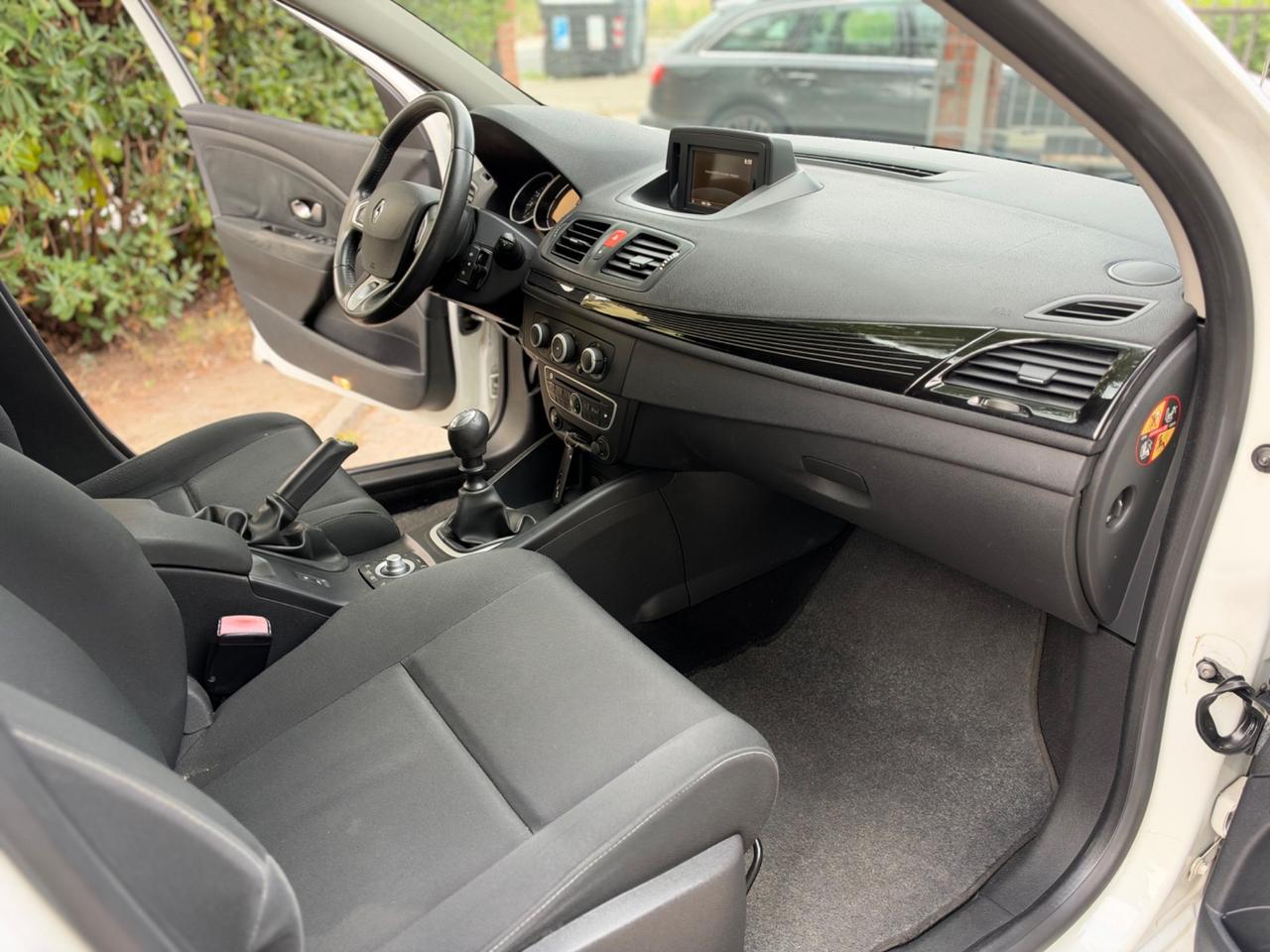 Renault Mégane 1.5 dCi 110CV SporTour Attractive