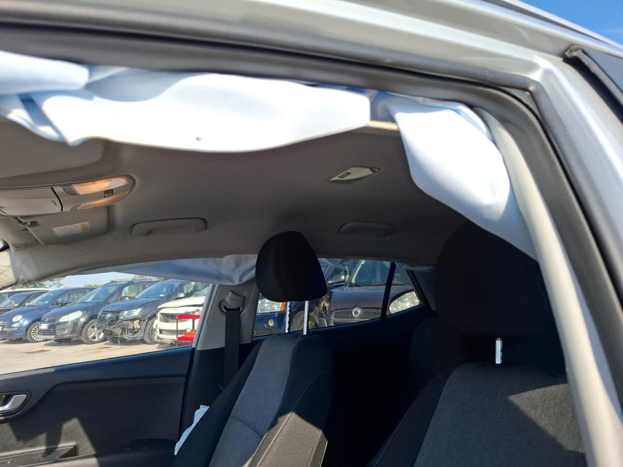 Kia Stonic 1.2 GPL - SINISTRATA