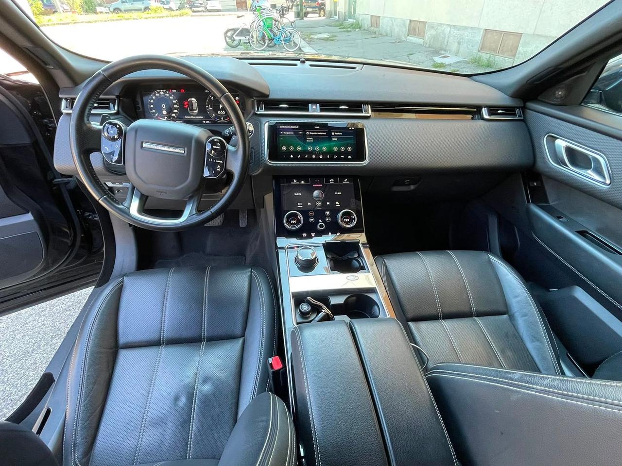 Land Rover Range Rover Velar R-Dynamic D 24 #12109