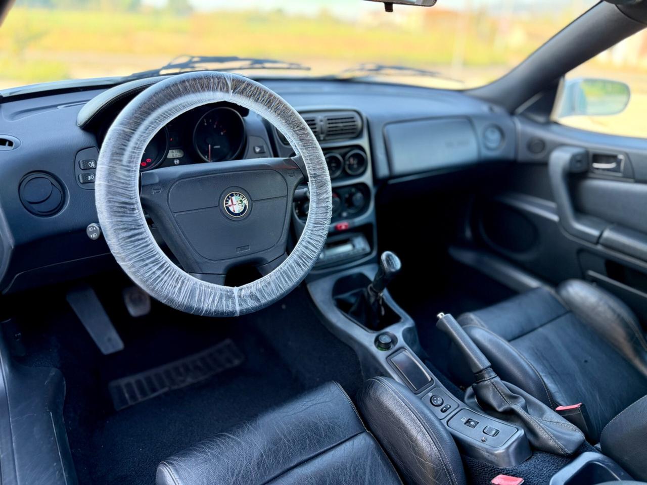 Alfa Romeo GTV Spider 2.0i 16V Twin Spark cat L