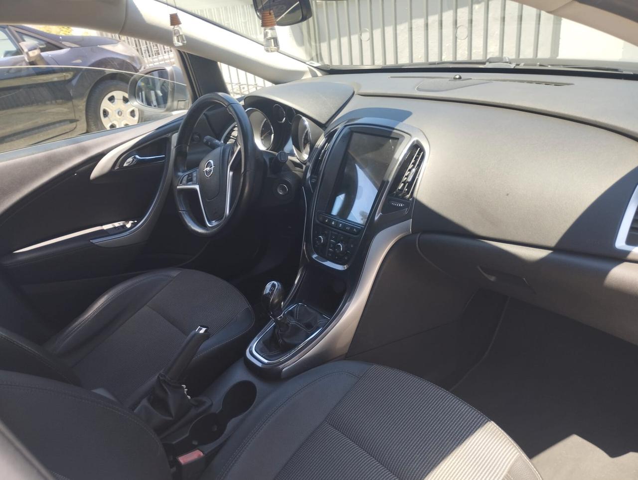Opel Astra 1.7 CDTI 130CV Sports Tourer Cosmo