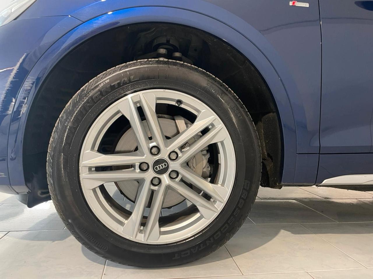 Audi Q5 40 TDI 204 CV quattro S-LINE IVA ESPOSTA