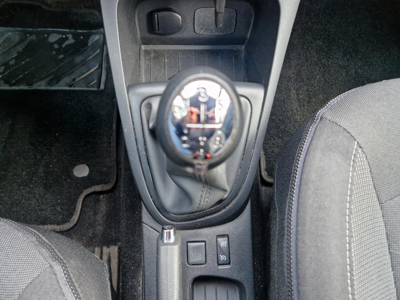 Renault Captur 0.9 90CV "49.600 km" Bluetooth, Cruise, Sensori p.