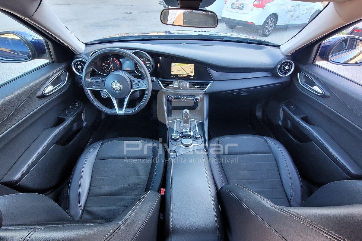 ALFA ROMEO Giulia 2.2 Turbodiesel 150 CV AT8 Business