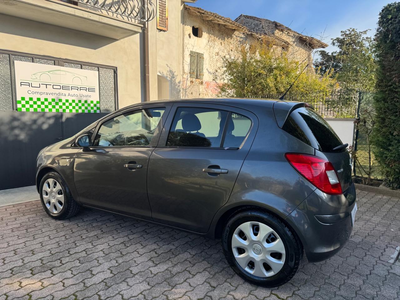 Opel Corsa 1.2 5 porte Edition