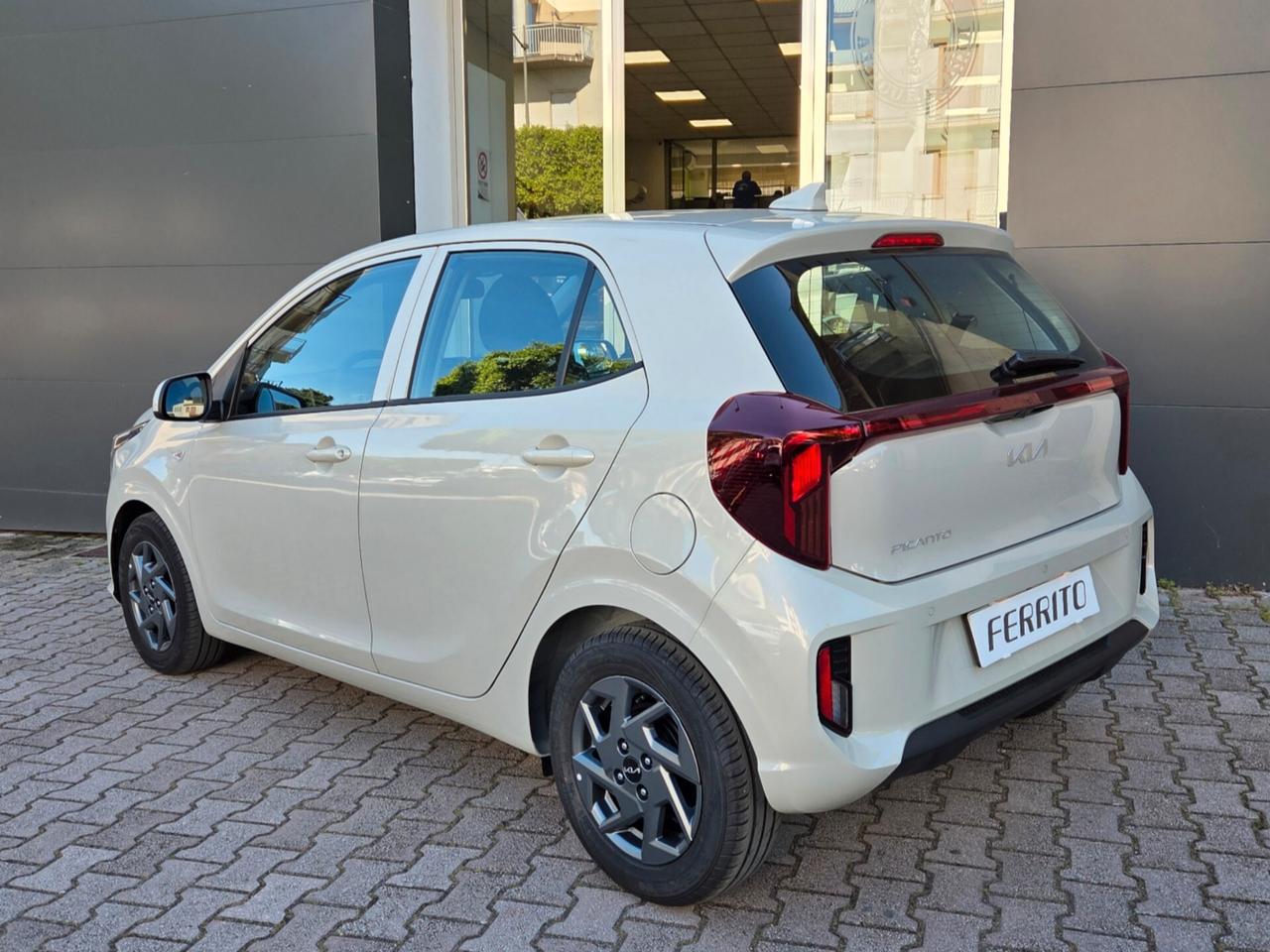 Kia Picanto 1.0 12V 5 porte Urban NUOVA