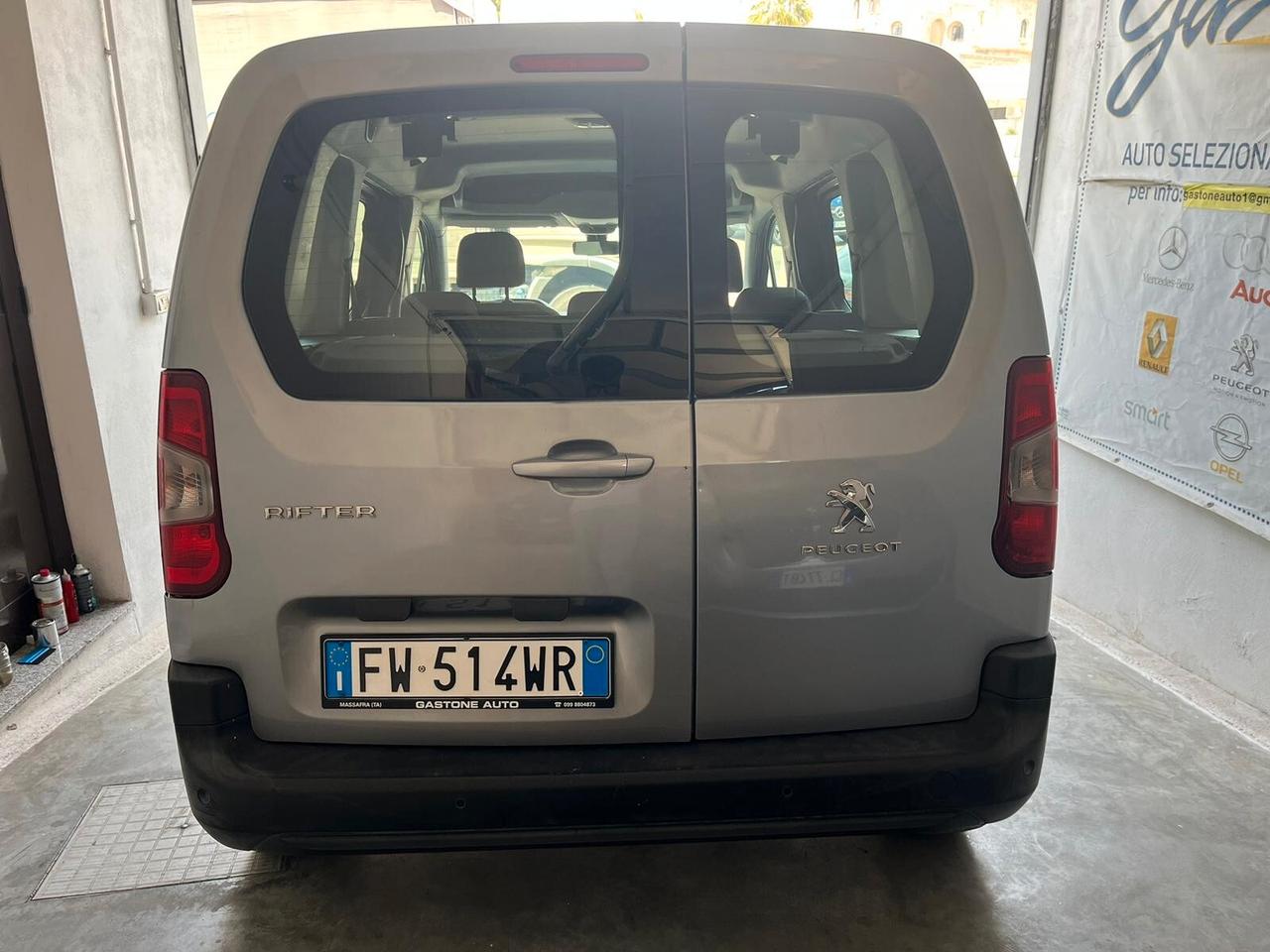 Peugeot Rifter 1.5 130CV EAT8 Allure Standard