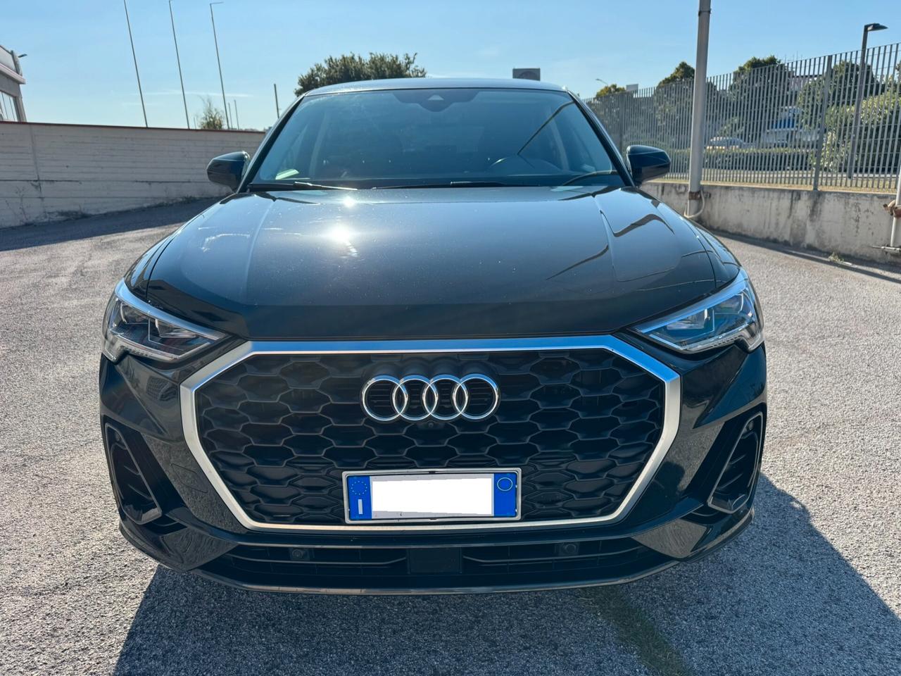 Audi Q3 SPB 150cv TDI S tronic Tetto Apribile