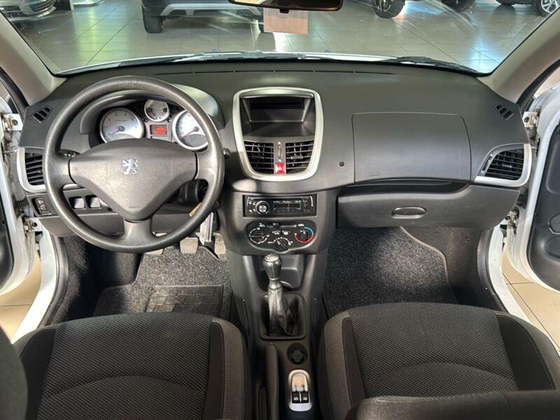 Peugeot 206 Plus 206 Plus 5p 1.1 X-Line