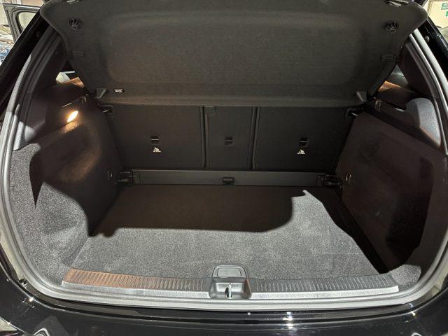 MERCEDES-BENZ B 200 d Autom. AMG Premium Plus NAVI/LED MULTIC./TELECAM