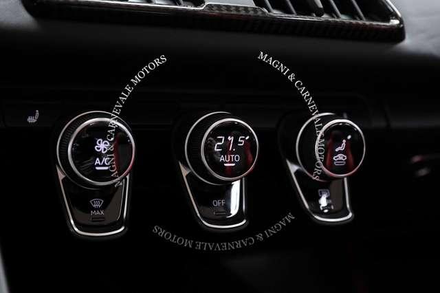 Audi R8 SPYDER PLUS|FULL CARBON PACK|BANG&OLUFSEN|CARBO