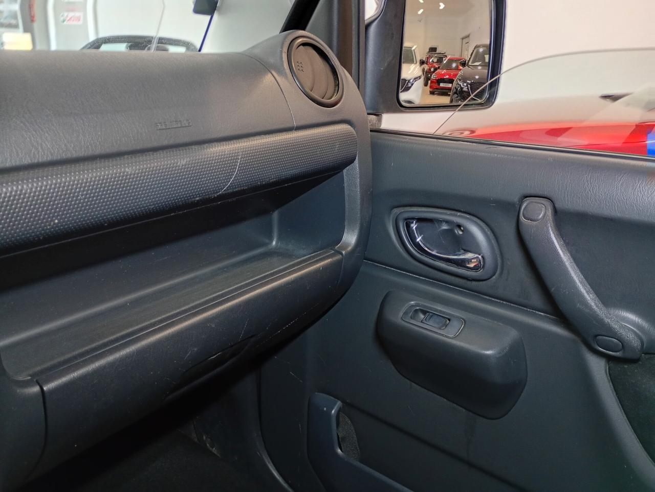 Suzuki Jimny 1.3i 16V cat 4WD JLX Più