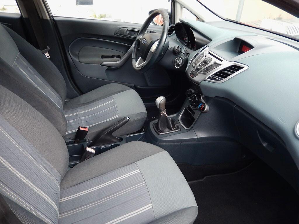 FORD FIESTA VI 1.4 impianto GPL -NON TRATTABILE