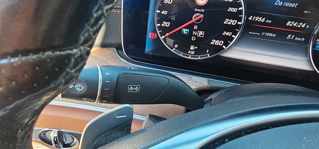 Mercedes-benz E 220 200 d Auto AMG Line