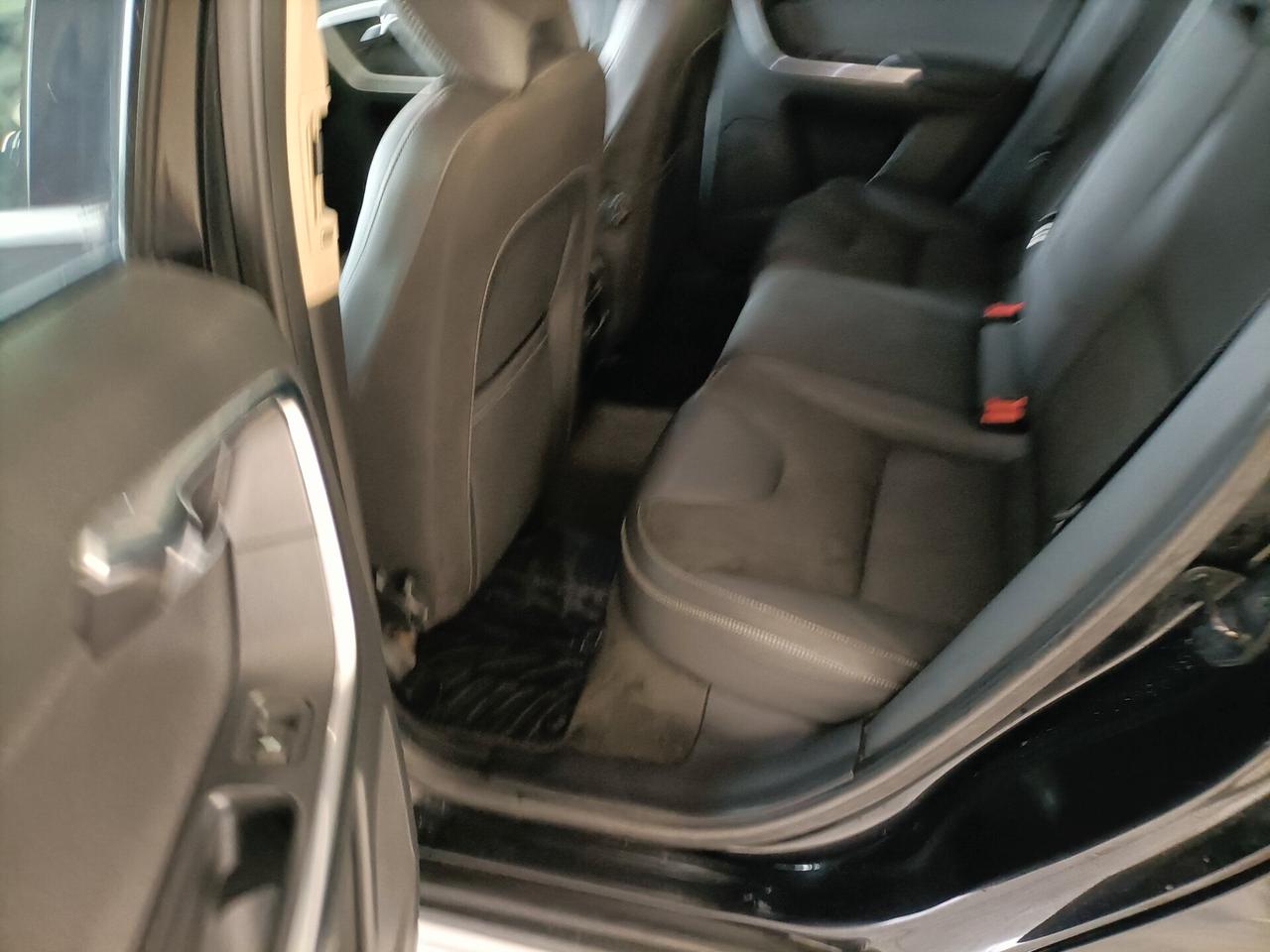 Volvo XC 60 D4 AWD CV 163 Geartronic Summum 06/2012