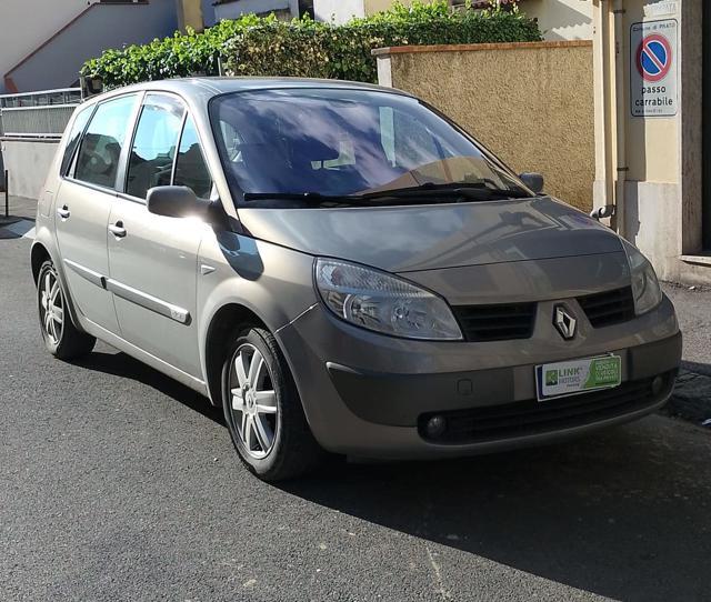 RENAULT Grand Scenic 1.5 dCi/100CV Confort Auth.