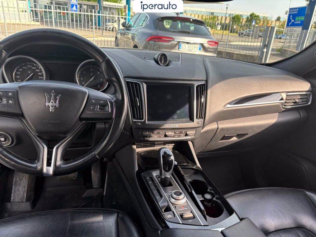 MASERATI Levante 3.0 v6 275cv auto **MOTORE NUOVO** del 2016